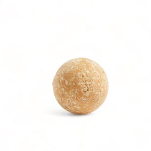 Velvety Koupelová bomba s olivovým olejem - Borovice (50 g) - jemně šumí a vyživí pokožku