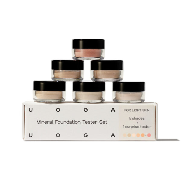 Uoga Uoga Sada testerů Minerální make-up (6 x 0,7 g) - Light - 5 make-upů + 1 tvářenka podle odstínu pleti
