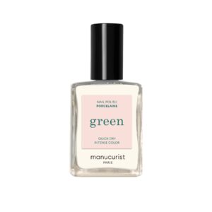 Manucurist Green schnoucí lak na nehty - Porcelaine (15 ml) - jemně bílý porcelánový odstín
